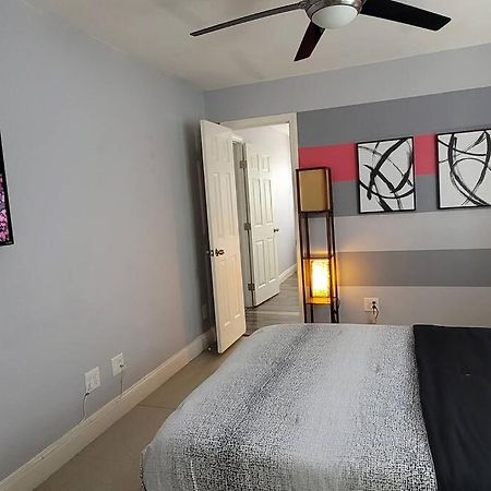 K - Fully Remodeled And Professionally Decorated Las Vegas Exterior foto