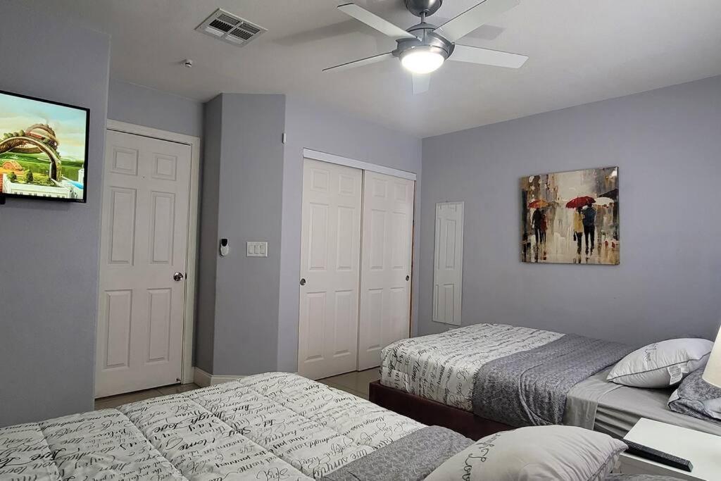 K - Fully Remodeled And Professionally Decorated Las Vegas Exterior foto